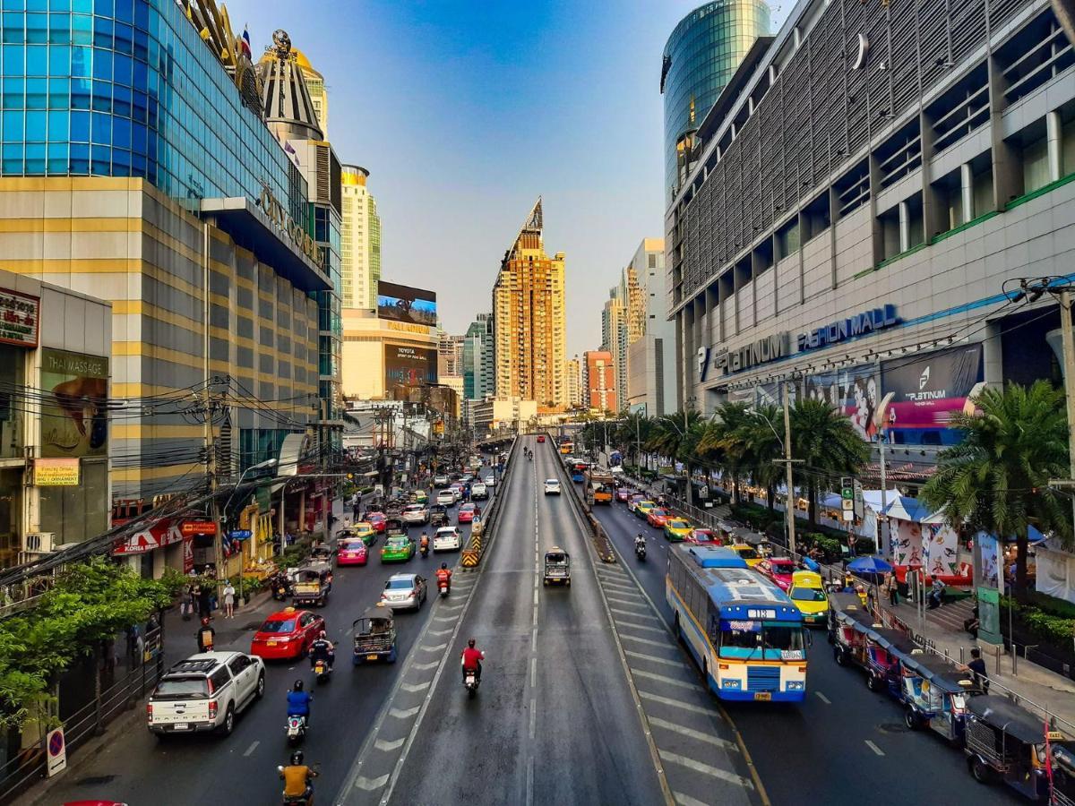 X Go Inn Suvarnabhumi Airport Bangkok Bagian luar foto